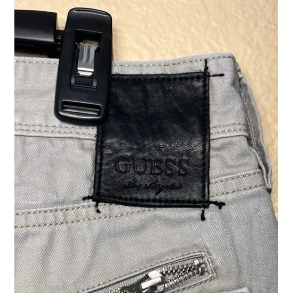 Guess Mens Jeans 32 X 32‎ Lincoln Slim Straight Gray Waxed Denim Stretch Pockets